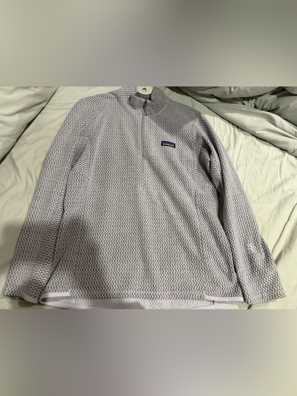 Patagonia Lavender Airzip 1/4 zip Fleece Pullover
